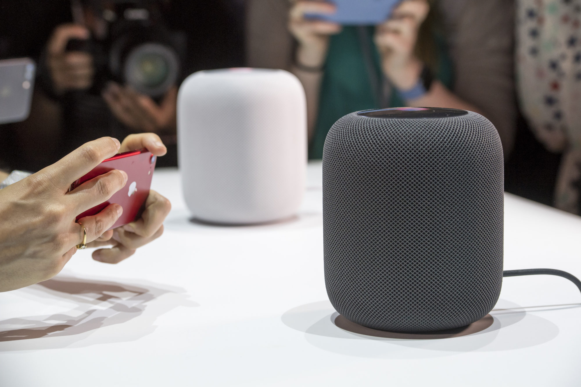 Commercialisation récente du HomePod, l’enceinte connectée intelligente