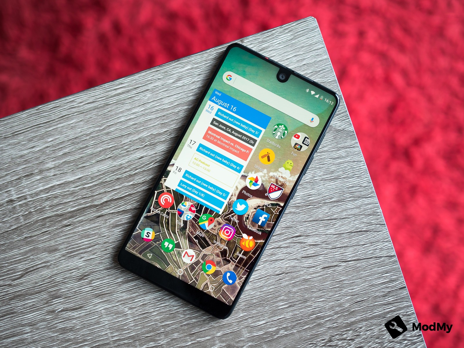 Восстановленные смартфоны. Смартфон Essential Phone 2. Essential Phone узкий. Essential Phone Прошивка. Забытые смартфоны.