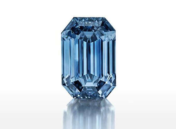 Le diamant bleu Cullinan Blue Diamond de De Beers.